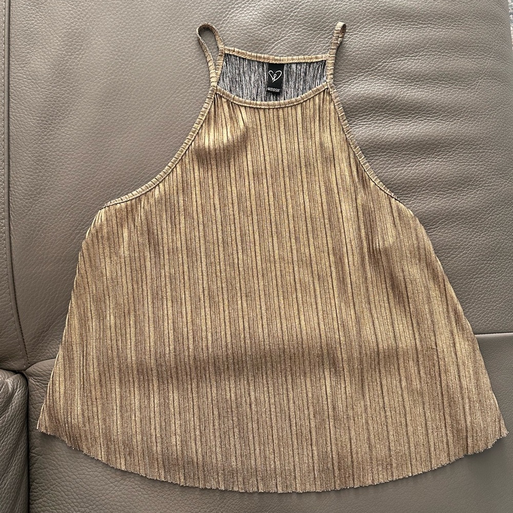 Windsor Gold Sleeveless Women's Top -size S